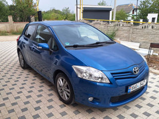 Toyota Auris foto 2