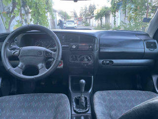 Volkswagen Golf foto 8