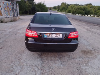 Mercedes E-Class foto 5