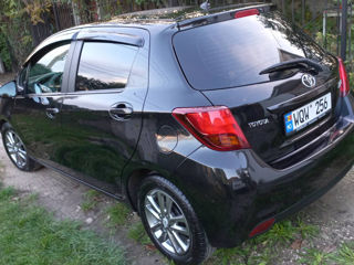 Toyota Yaris foto 6