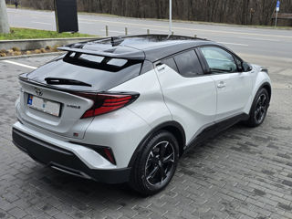 Toyota C-HR foto 11