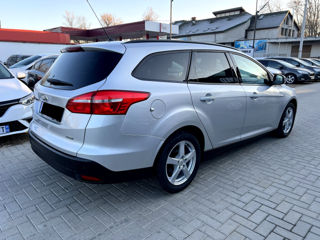 Ford Focus foto 3