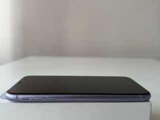 iPhone 11 Purple foto 3