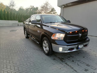 Dodge Ram foto 2