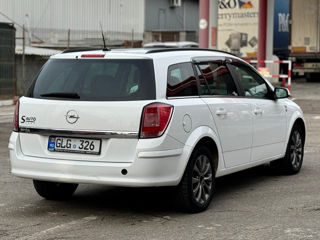 Opel Astra foto 4