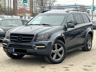 Mercedes GL-Class