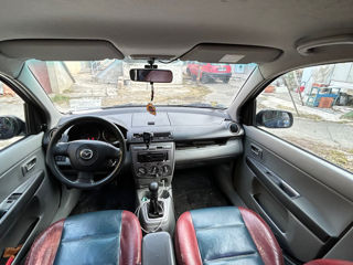 Mazda 2 foto 5