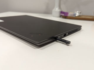 Lenovo ThinkPad X1 Yoga (4rd Gen) foto 5