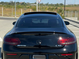 Mercedes C-Class Coupe foto 5