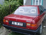 Audi 100 foto 5