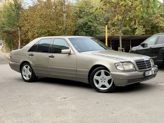 Mercedes S Class foto 1