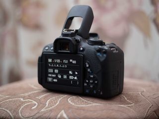 Canon 700D Kit (9000 de cadre) foto 5