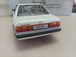 модель Audi 200 foto 6