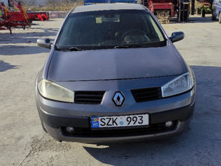 Renault Megane foto 2