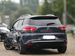 Renault Clio foto 4