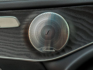 Mercedes-Benz GLC250d- Chirie Auto - Авто Прокат - Rent a Car foto 4