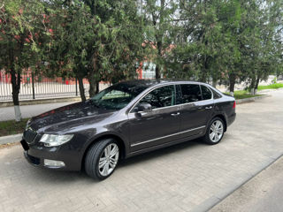 Skoda Superb foto 3