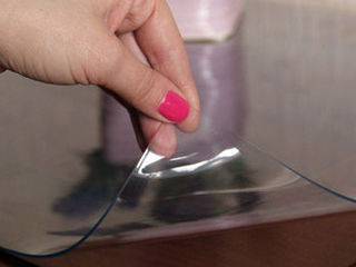 Soft glass este o acoperire de film pentru birou. protejare perfectă a mobilierului dumneavoastră! foto 2