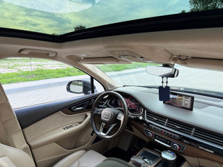 Audi Q7 фото 12