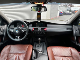 BMW 5 Series foto 9