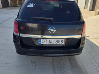 Opel Astra foto 8