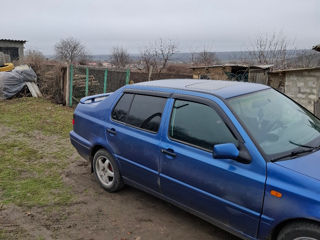 Volkswagen Vento foto 6