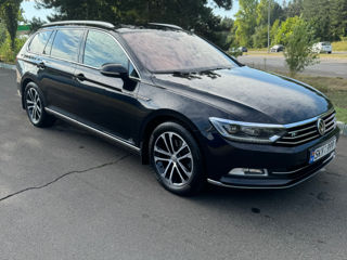 Volkswagen Passat foto 2