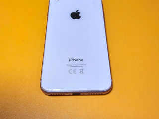 Iphone 8 64gb impecabil 1400 lei foto 4