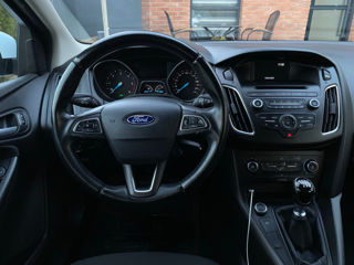 Ford Focus foto 7