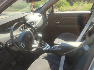 Renault Grand Scenic foto 4