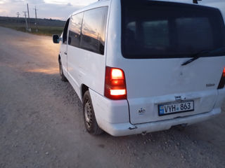 Mercedes Vito foto 5