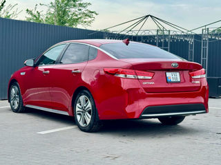 KIA Optima фото 1