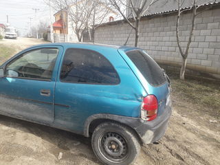 Opel Corsa foto 4