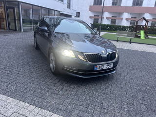 Skoda Octavia foto 1