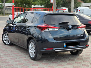 Toyota Auris foto 3