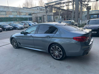 BMW 5 Series foto 4