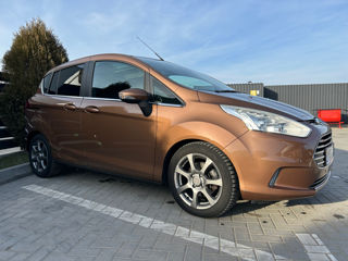 Ford B-Max фото 7