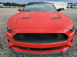 Ford Mustang foto 2