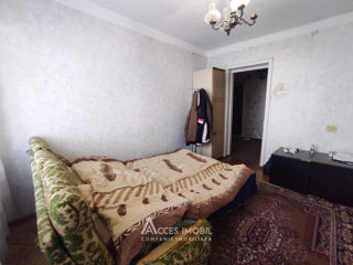 Apartament cu 2 camere, 55 m², Botanica, Chișinău foto 2