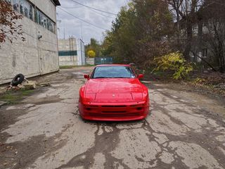 Porsche 944 foto 3