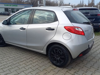 Mazda 2 foto 5