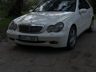 Mercedes C-Class