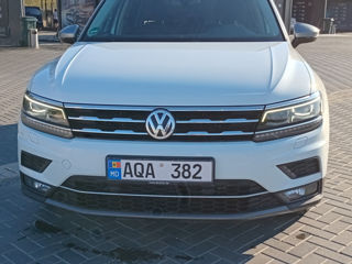 Volkswagen Tiguan foto 1