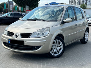 Renault Scenic foto 1