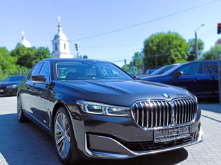 BMW 7 Series foto 1