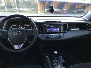 Toyota Rav 4 foto 9