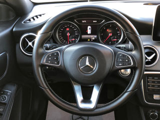 Mercedes CLA foto 9