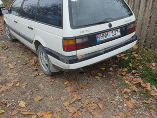 Volkswagen Passat foto 2