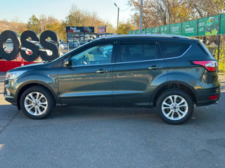 Ford Kuga foto 10