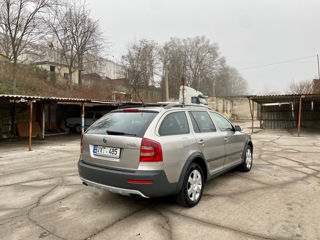 Skoda Octavia foto 3